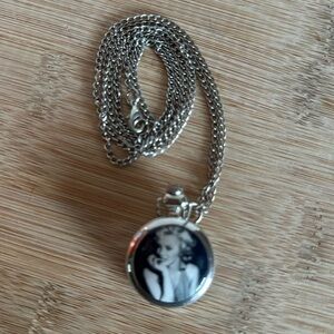 Marilyn Monroe necklace